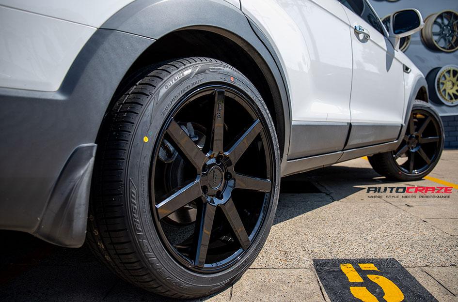 HOLDEN CAPTIVA VERONA GLOSS BLACK